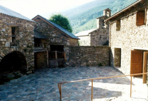 Hotels in Cardet